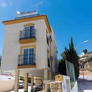 https://burriana-beach-nerja.es-andalucia.com